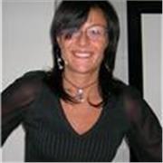 Insegnante di scienze e matematica alle scuole medie , mette a disposizione la propria esperienza per alunni motivati . Massima serietà