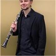 Titulado en superior de música de país vasco (musikene) ofrece clases particulares de clarinete para todos los niveles