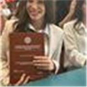 Laureata in Lettere Moderne e laureanda in Filologia Moderna, impartisco lezioni di Latino (letteratura e grammatica)