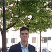 Estudiante de ingeniería del software con disponibilidad para dar refuerzo en asignaturas de bachillerato y ESO.