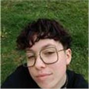 Je peux donner des cours de chant, dessin, français (jusqu'à la 3ème) ainsi que des cours de physique chimie (jusqu'à la 3ème)