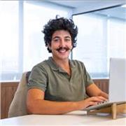 Sono Guido, la mia doppia identità (Italo Argentino) offre un ponte culturale unico e un approccio metodico e efficace