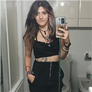 Profesora de ritmos latinos para todas las edades y niveles