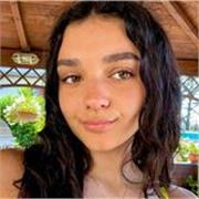 ciao mi chiamo Alessia e sono l'aiuto che stai cercando