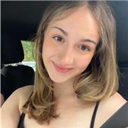 Hallo, ich biete Nachhilfe für 5.-10. Klasse Englisch, als Kursstufenschülerin eines Gymnasiums, mit Englisch LK, an. :)