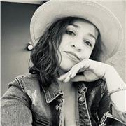 Impartisco lezioni di italiano e letteratura italiana