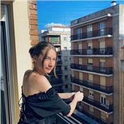 Graduada en bachillerato artístico y actualmente estoy cursando la carrera de artes en Salamanca.