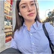 Soy una chica dispuesta a enseñar inglés a mis alumnos, de todos los niveles. Tengo experiencia y siempre conectamos muy bien.