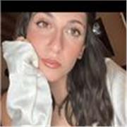 diplomata a liceo scientifico e studentessa di ingegneria, offre lezioni di matematica a studenti frequentanti scuole di ogni grado e università