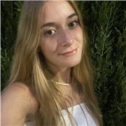 Profesora de apoyo particular especializada en niños con dificultad para la rama de ciencias