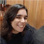 Professora de Inglês com Experiência em Ensino de Crianças e Adultos