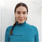 Profesora de Movimiento con experiencia práctica de 7 años en clases 1:1 y Profesora de Español