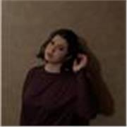 Estudiante de filología inglesa ofrece clases dinámicas de inglés para niños y adolescentes.