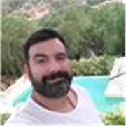 Logra la fluidez del Español con el encanto del acento argentino (no platense). Se admiten alumnos con competencias intermedias