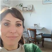 Je peux proposer du soutien scolaire niveau primaire toutes matières confondues et français et histoire géographie niveau collègue