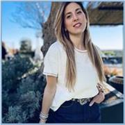 Native Spanish speaker with international experience in the U.S., offering online Spanish classes tailored to student needs