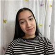 Actualmente soy estudiante del último curso del grado de Primaria, me encuentro capacitada para dar cualquier asignatura.