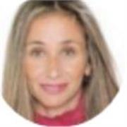 Proactiva, responsable, flexible. creativa, con formacion 
trabajo en grupo