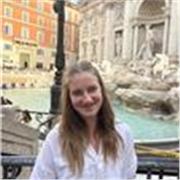 Biology undergraduate helping KS3 and GCSE Maths and Biology students build confidence through supportive lessons.