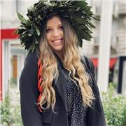 Laureata magistrale in interpretariato di conferenza pronta a mettere a vostra disposizione le sue conoscenze in lingua inglese e tedesco!