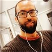 Docente universitario con MBA en salud, con experiencia en biología celular y molecular