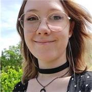 Apprendre le Design graphic et la création numérique avec une Freelance