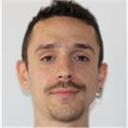 Graphic designer impartisce lezioni di foto ritocco e lavorazione grafica tramite Adobe Photoshop online