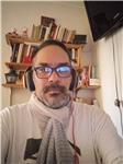 Profesor de historia universal imparte clases a todo nivel