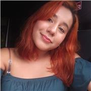 Licenciada en lenguas extranjaeras con énfasis en inglés