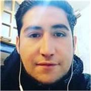 Profesor de Educación Física experto en el área del deporte y la salud, destinado para trabajar con niños, adolescentes, adultos y adultos mayores