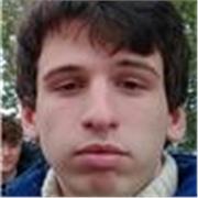 Studente universitario che offre lezioni di matematica e altre materie scientifiche