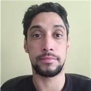 Profesor de Dibujo creativo dicta clases a niños y jovenes