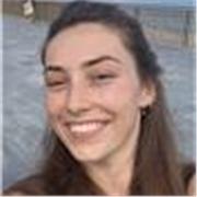 Soy profesora particular teniendo bachillerato francés y 
 mis estudios en inglés y castellano, además de conocer otros idiomas. 