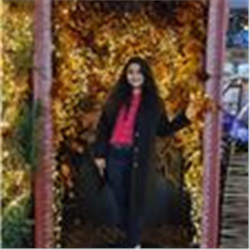 English Teacher For Students Of Different Age Group. Lamiya