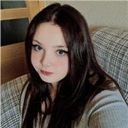 Profesora de primaria e infantil apto para dar clases a niños de todas las edades de manera ágil y ligera.