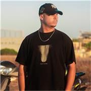 Filmmaker con grado superior en iluminación. Más de 7 años de experiencia en el sector. Clases particulares