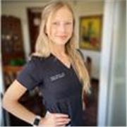 Profesional certificada por prueba internacional en inglés avanzado, con experiencia, y herramientas para enseñar inglés