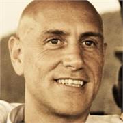 Insegnante di Inglese Certificato TEFL & Traduttore Multilingue con Esperienza Aziendale. scolastico e privato