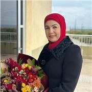 Arabisch-Lehrerin für Mittelschüler und Tutor für Sprecher als Fremdsprache