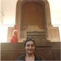 Her yaşa, seviyeye ve hedefe uygun dersler veriyorum