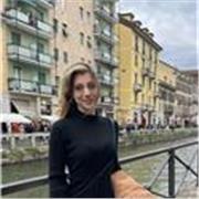 Diploma Liceo Socio-Psico Pedagogico. Laurea in Archeologia e Storia dell' Arte/ Lettere/ Design e Comunicazione. Offro lezioni di