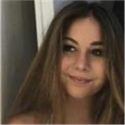 Ciao! Mi chiamo Chiara Ghirardelli e sono una psicologa clinica appassionata all’insegnamento. Offro lezioni private per studenti delle elementari e della scuola media, aiutandoli a migliorare le loro competenze in tutte le materie. Grazie alla mia formaz