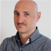 Offro ripetizioni di matematica ad alunni/e di scuola media e superiore, individuali o di gruppo, in presenza e/o da remoto, con un approccio pratico e ritagliato su misura in base alle esigenze individuali