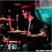 I provide affordable private lessons in music production and Instrument tuition on Drums, Bass & Guitar