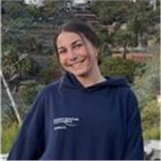 Profesora de matemáticas, física y química a alumnos de la ESO y Bachillerato
