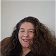 Deutsch als Zweitsprache für Kinder und Erwachsene.
Mir liegt die deutsche Sprache sehr und ich liebe es, mit ihr zu jonglieren.