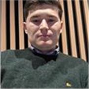 Professeur particulier, donne cours en management, RH et plus globalement en sciences de gestion