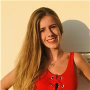 Chica motivada quiere transmitir su pasión por el arte, la historia, los idiomas…Con experiencia en el sector de la enseñanza! Bailarina y amante del deporte