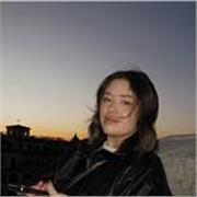 Estudiante de Turismo ofrece clases de apoyo en inglés, economía y asignaturas de Primaria, ESO y, online o en Granada