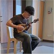 Initiation à la mandoline. Cours de musique